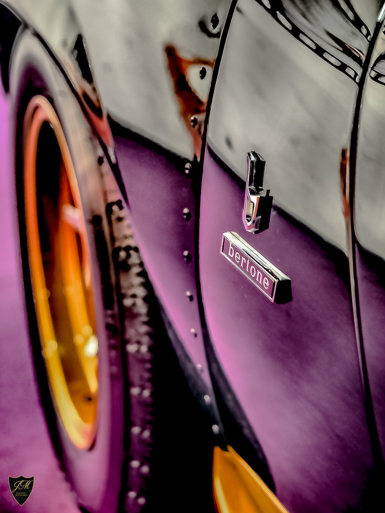 "Lamborghini Miura" Violette